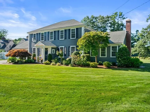 360 Church St, Duxbury, MA 02332