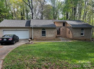 137 Meadowbrook Ln, Davidson, NC 28036