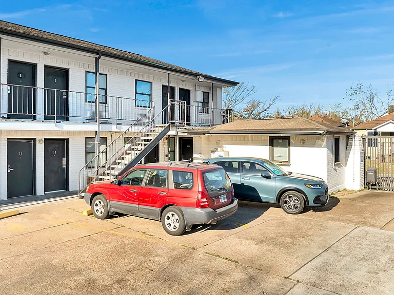 2617 Napoleon St #3 — Photo 8