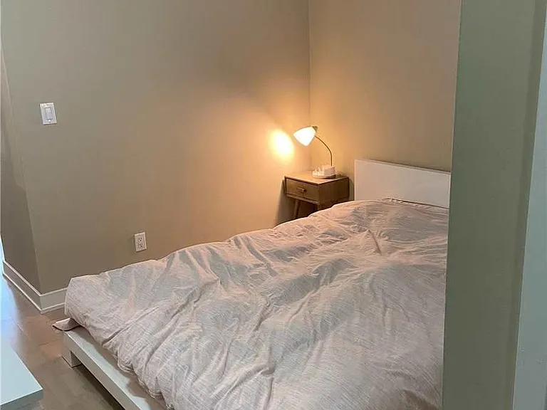 21 Nelson St #519 — Photo 3