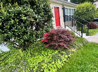 118 Drewsbury Dr, Greensboro, NC 27455