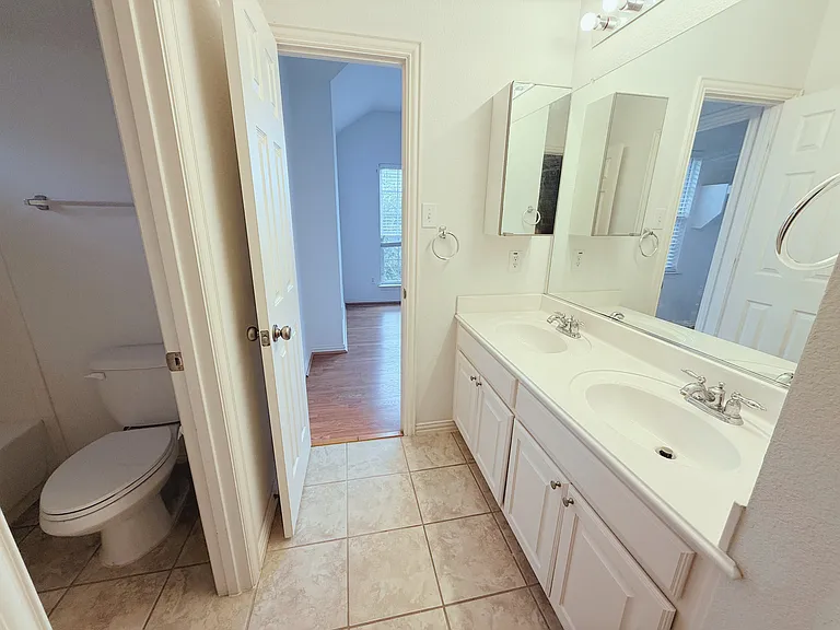 5612 Leven Ln — Photo 25