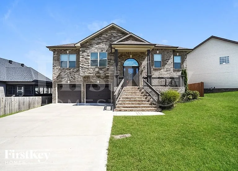 1315 Golden Eagle Way — Photo 1