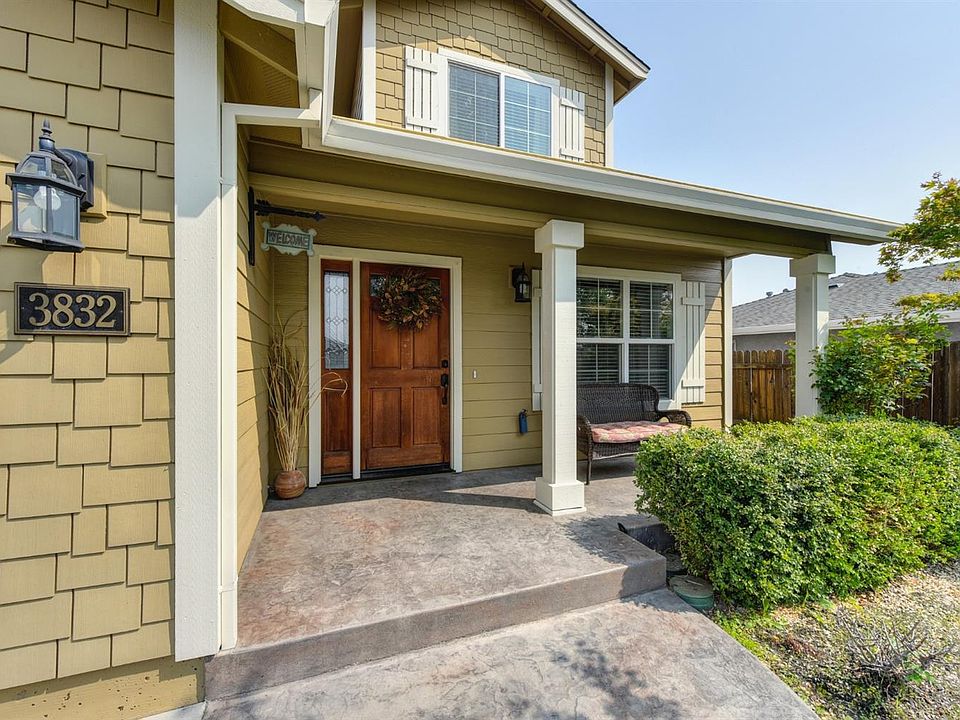 1st image of 3832 Southpark Pl
