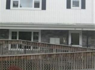 25 Cloister Ave APT 7, Ephrata, PA 17522
