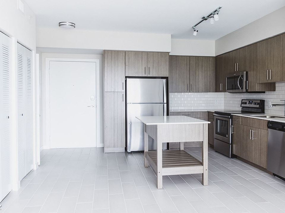 modera-riverhouse-miami-fl-building-photo (3)