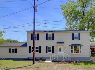 2131 Dover St, North Charleston, SC 29405