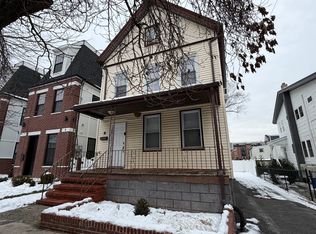 9 Washington St #1, Montclair, NJ 07042