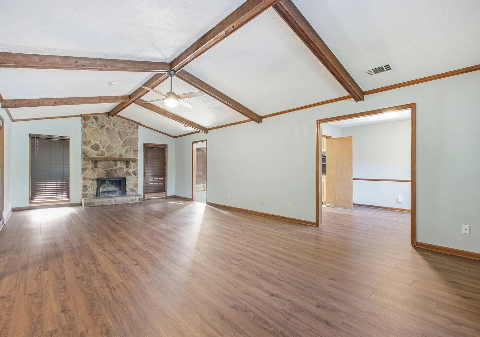 For Rent In North Columbus! Available Now! — Photo 4