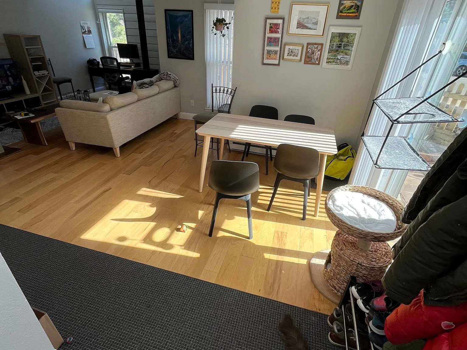 2 bed, 1.5 bath, 1008 sqft, $3,200 — Photo 3
