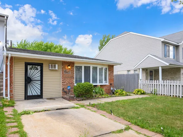 21724 Peterson Ave, Sauk Village, IL 60411