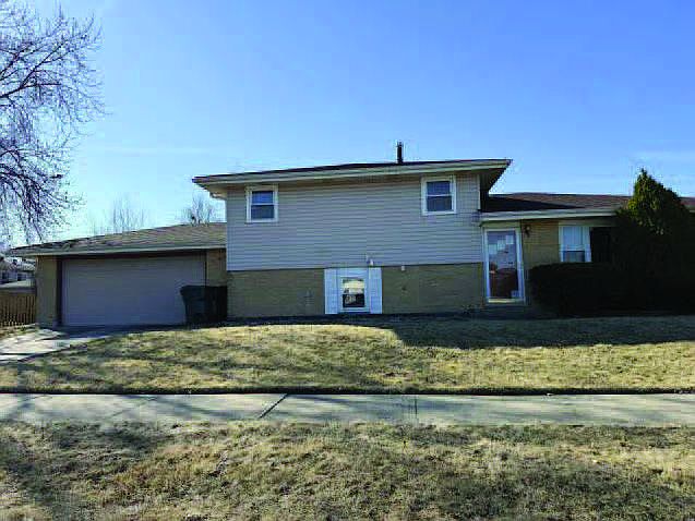 1st image of 2661 198th St