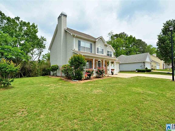 3rd image of 101 Magnolia Cir