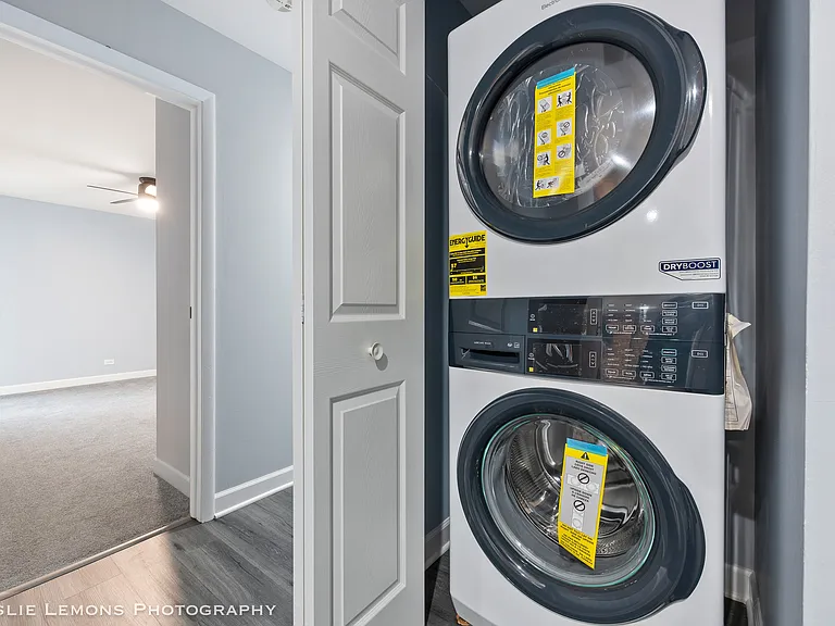 5600 Hillcrest Ln #2M — Photo 16