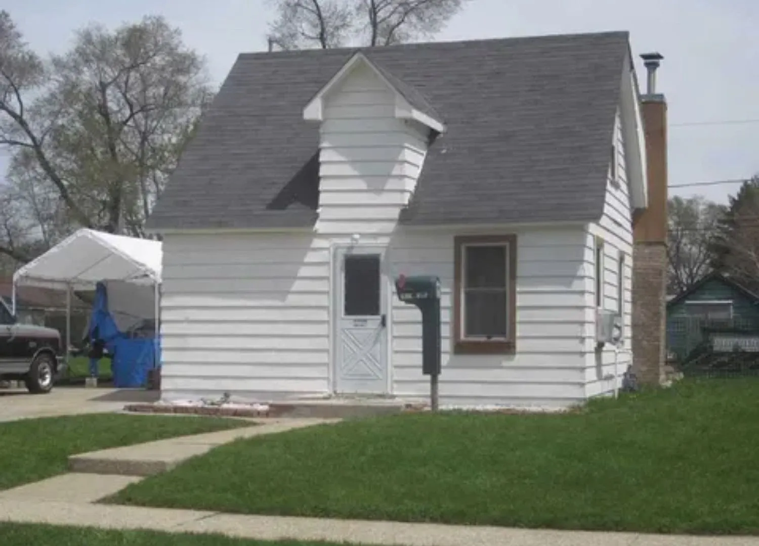 Check out this remodeled 2 bedroom house — Photo 1