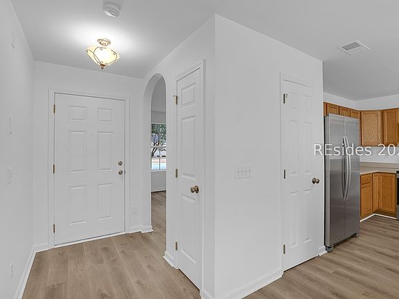4th image of 120 Slater St