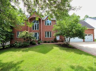 3171 Renaissance Ln, Green Bay, WI 54313