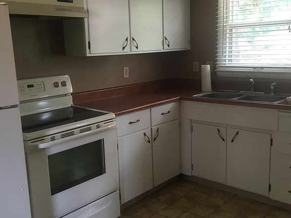 2nd image of 5325 Bancroft Ave