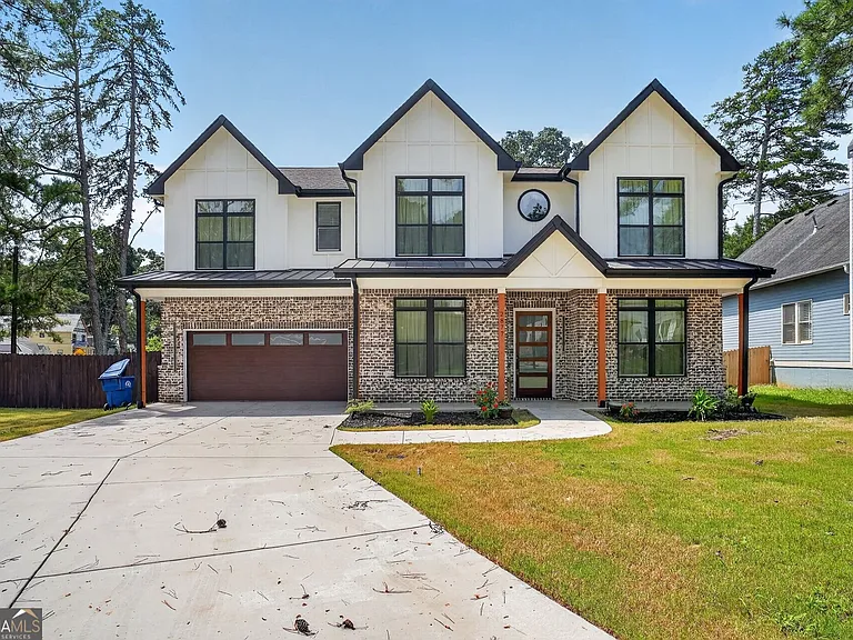 2877 Alexa Ave SE — Photo 1