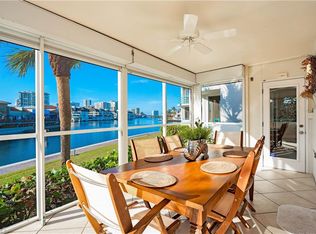 205 Park Shore Dr #4-415, Naples, FL 34103