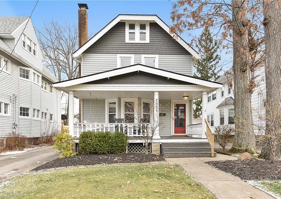 1st image of 1221 Bonnieview Ave