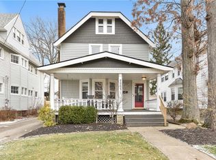 1221 Bonnieview Ave, Lakewood, OH 44107