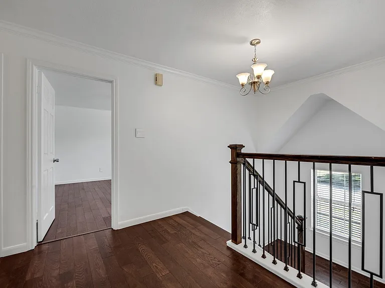 4422 Warwick Dr — Photo 18