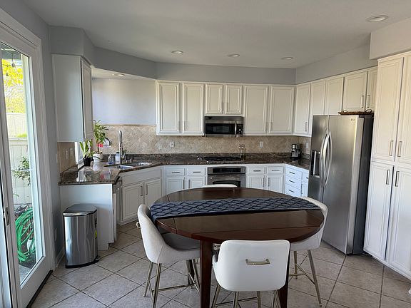 5th image of 18791 Caminito Pasadero Unit 84