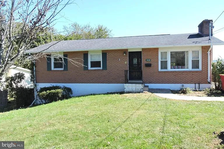 112 Belvedere Dr photo 1