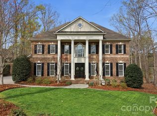 1802 Summit View Pl, Waxhaw, NC 28173