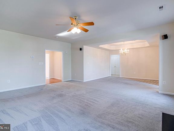 5th image of 14308 S Hall Ct