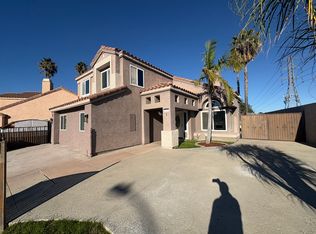 11537 Winery Dr, Fontana, CA 92337