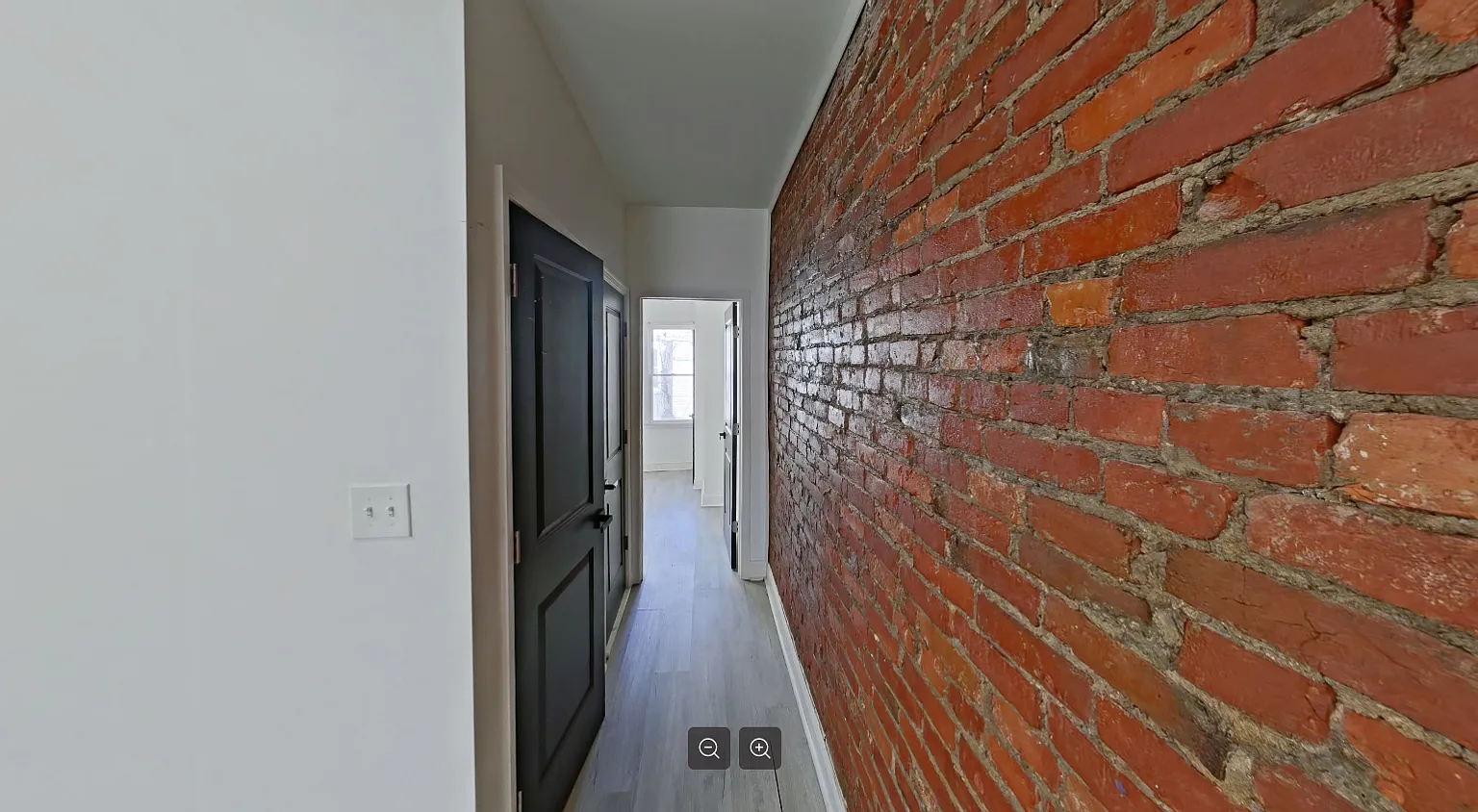 3331 N Howard St — Photo 4