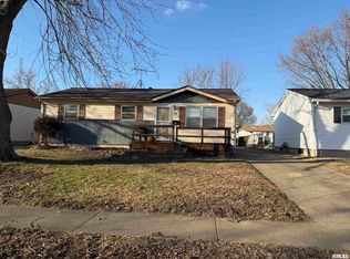 2325 Sutherland Rd, Springfield, IL 62702