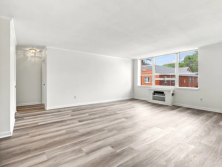20 Hammond Pond Pkwy #208 — Photo 13