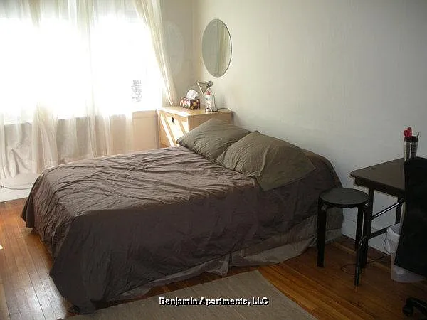 1810 Commonwealth Ave #7 — Photo 1