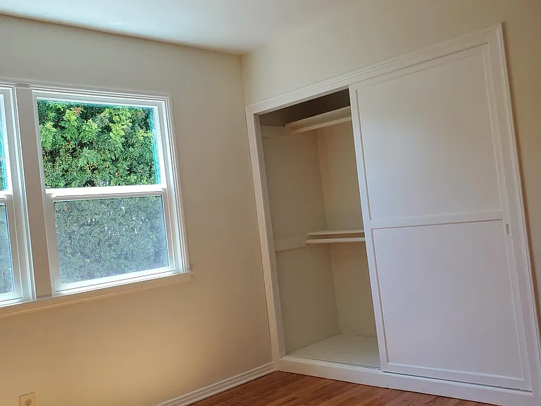 7120 Flight Ave — Photo 13