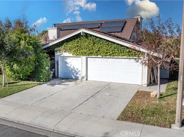 25156 Avenida Rondel, Santa Clarita, CA 91355