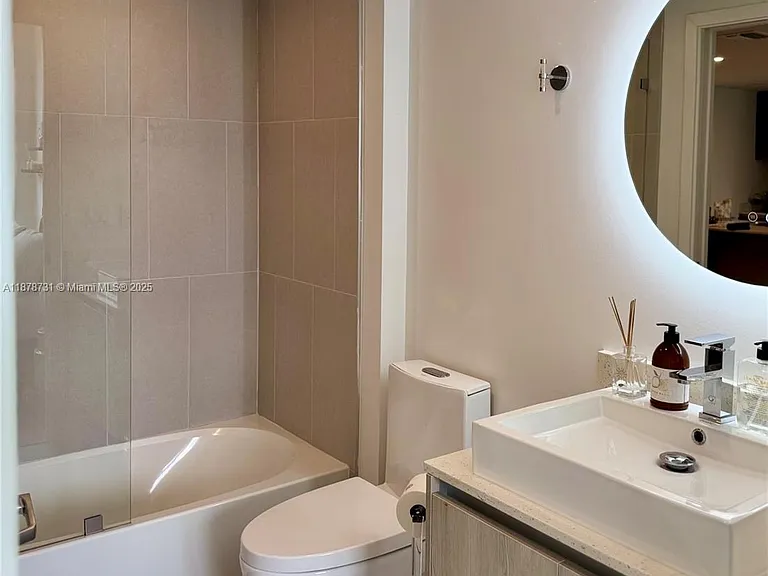 13800 Highland Dr #307 — Photo 12