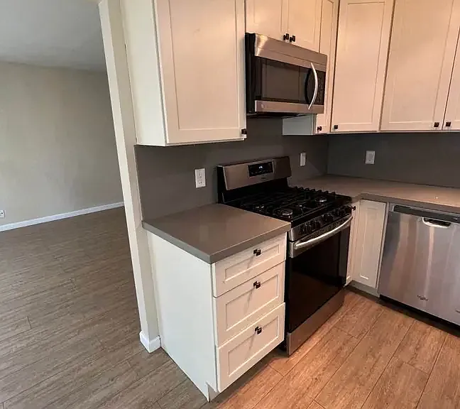 1011 Leigh Ave #3 — Photo 2