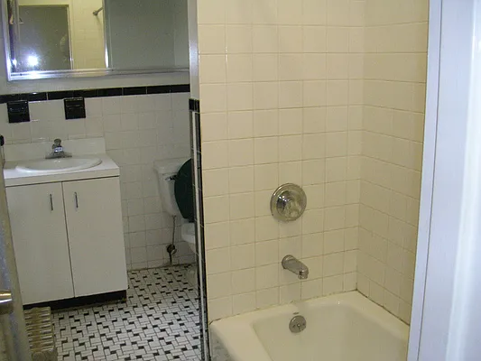 Rented by RV Realty | media 2