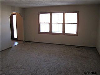 4th image of 6336 S 94th St