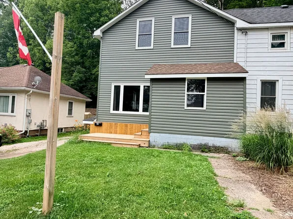 218 2nd Ave E, Owen Sound, ON N4K 2E6