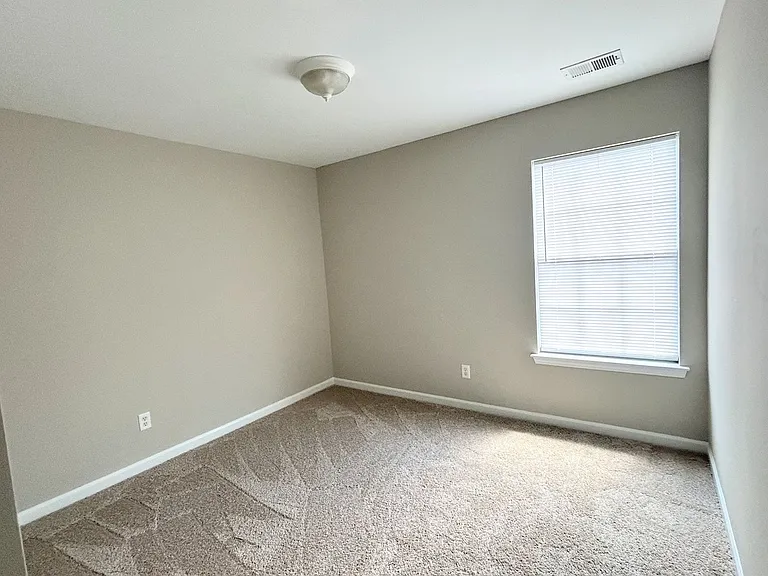 4127 Forest Lakes Rd — Photo 9
