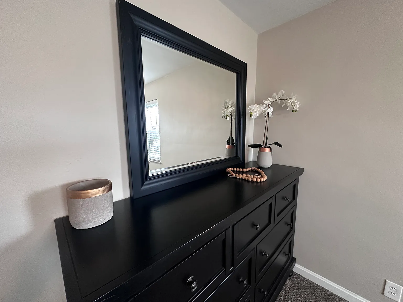 717 Highland Ave APT 1 photo 1