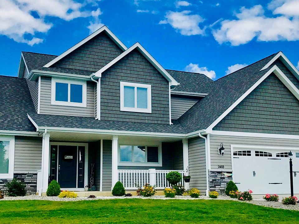 1st image of 2402 Sawgrass Cir