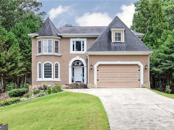 2688 Moon Cabin Dr, Powder Springs, GA 30127