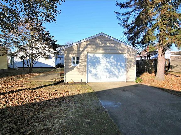 5th image of 1025 Flanders Ave