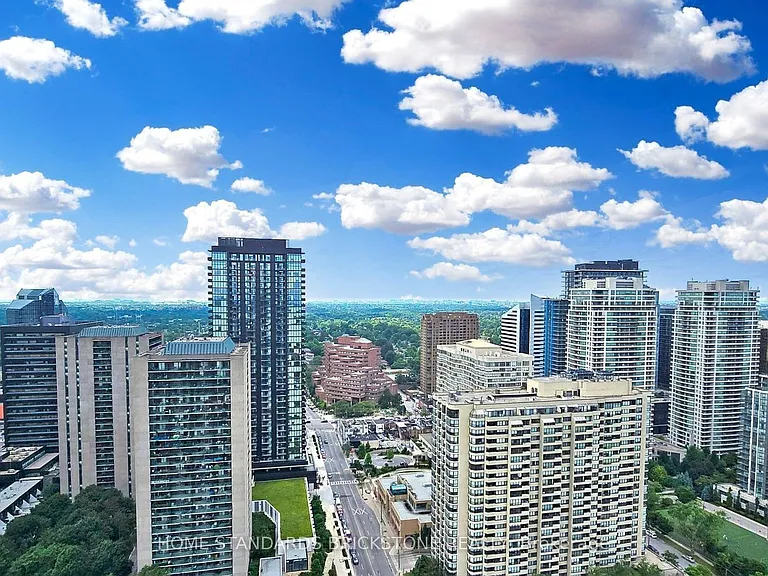 88 Sheppard Ave E #3306 — Photo 30