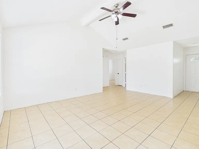 9918 Peachridge Dr — Photo 8